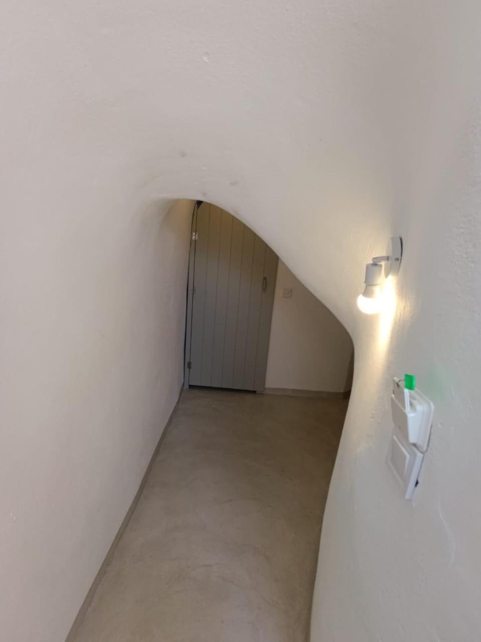 Fira Comfort Rooms Exterior photo